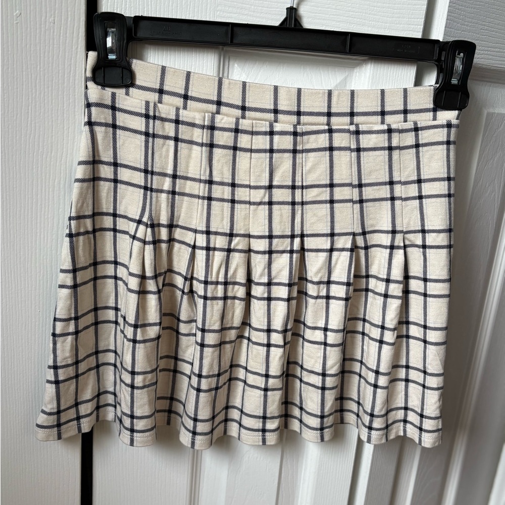 BP Black and White A-Line Mini Skirt Pleated Casual
